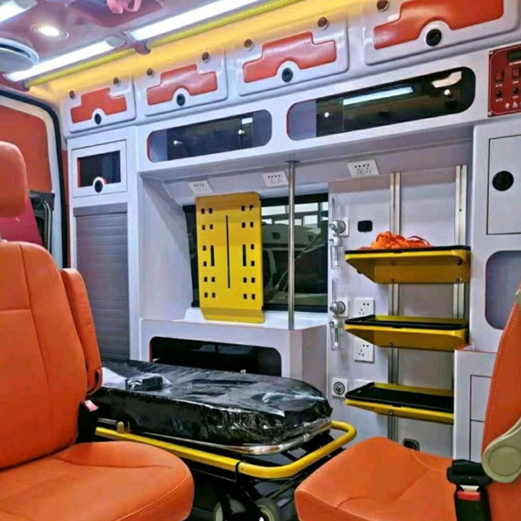 玉屏长途救护车护送病人租赁价格