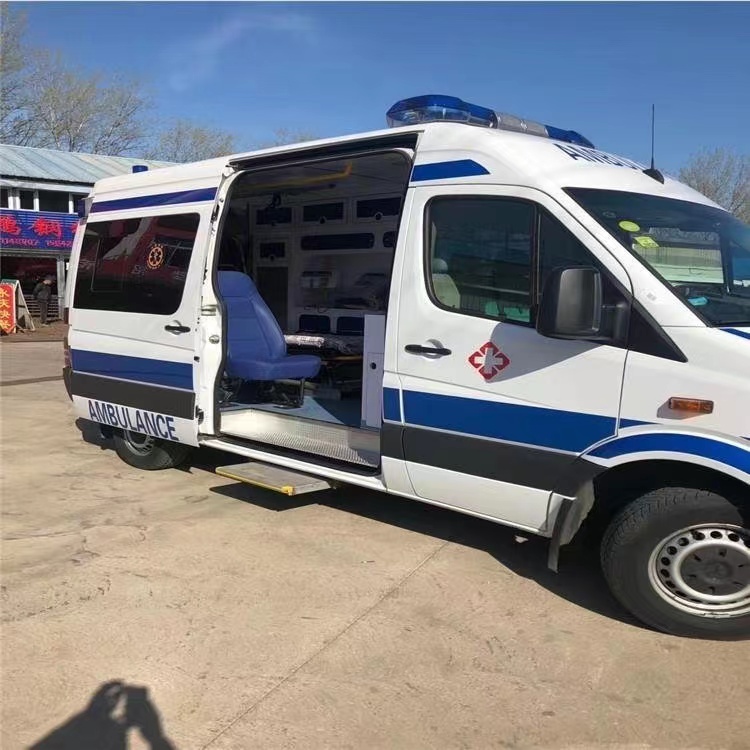 玉屏私人长途救护车出租转院回家